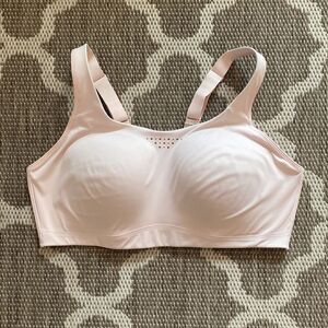 Athleta sports bra size 40DD￼